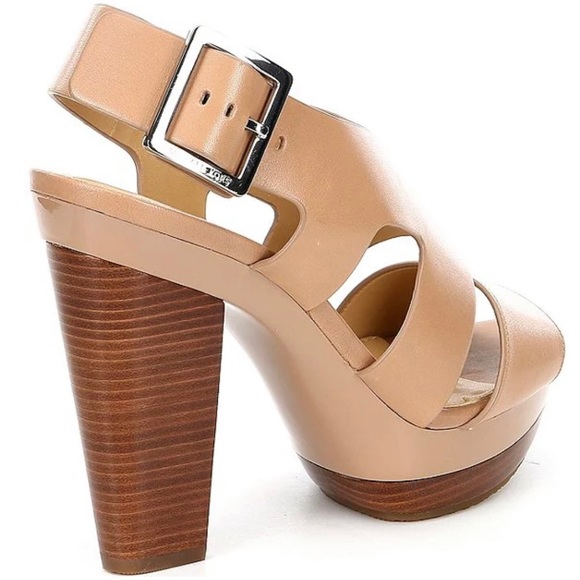 🌸HP2X🎉SO CUTE🌸🌟Michael KORS 👡 the Carla Leather High Heeled Platform Heels - Picture 5 of 16